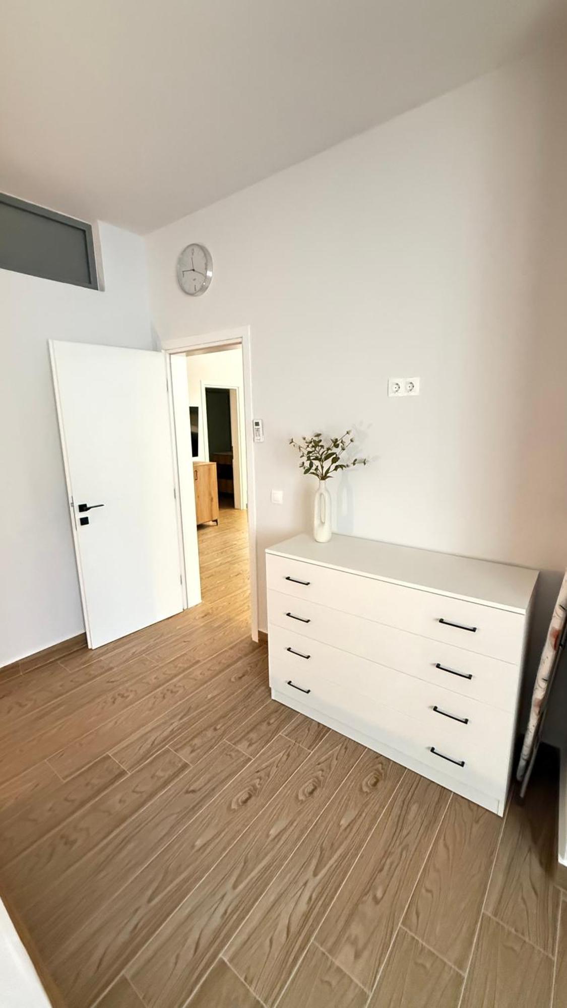 Ellinfos Aparthotel Hanioti Esterno foto